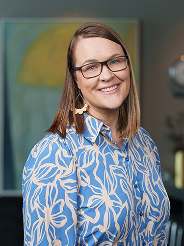 Sanni Isosomppi, Marketing and Communications